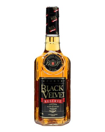 Black Velvet Reserve 8 年